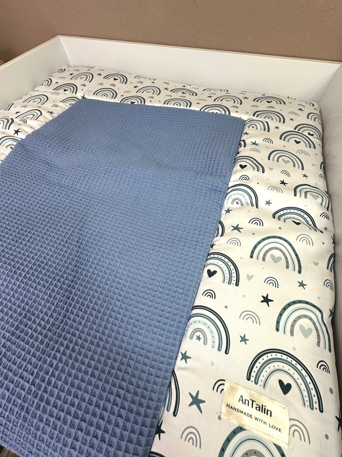 Wickelauflage Regenbogen blau 2, waffelpique jeansblau