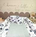 Wickelauflagen Set 5-teilig Small Wildlife von AnTalin, mintgrüne Waffelpique mit Tiermotiven, weiche und bequeme Wickelunterlagen