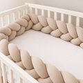 Geflochtene Bettschlange Baby - Kuschelweich & liebevoll gestaltet