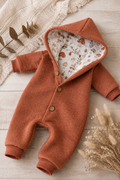 Walk Overall mit Kaputze - kuscheliger Einteiler mit Wald-Innenfutter