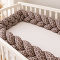 Geflochtene Bettschlange Baby - Kuschelweich & liebevoll gestaltet Leo Taupe