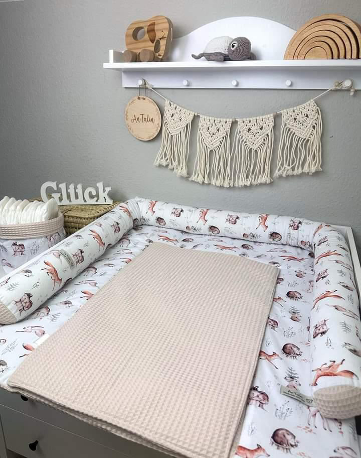 Wickelauflagen Set 5tlg. Waldbewohner, waffelpique, helles Beige, weiche Babyauflagen von AnTalin