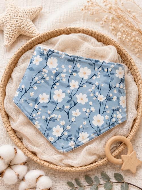 Handgefertigtes AnTalin Dreieckstuch für Babys mit Blumenmuster, weiches Halstuch für Kleinkinder in Eisblüten-Design