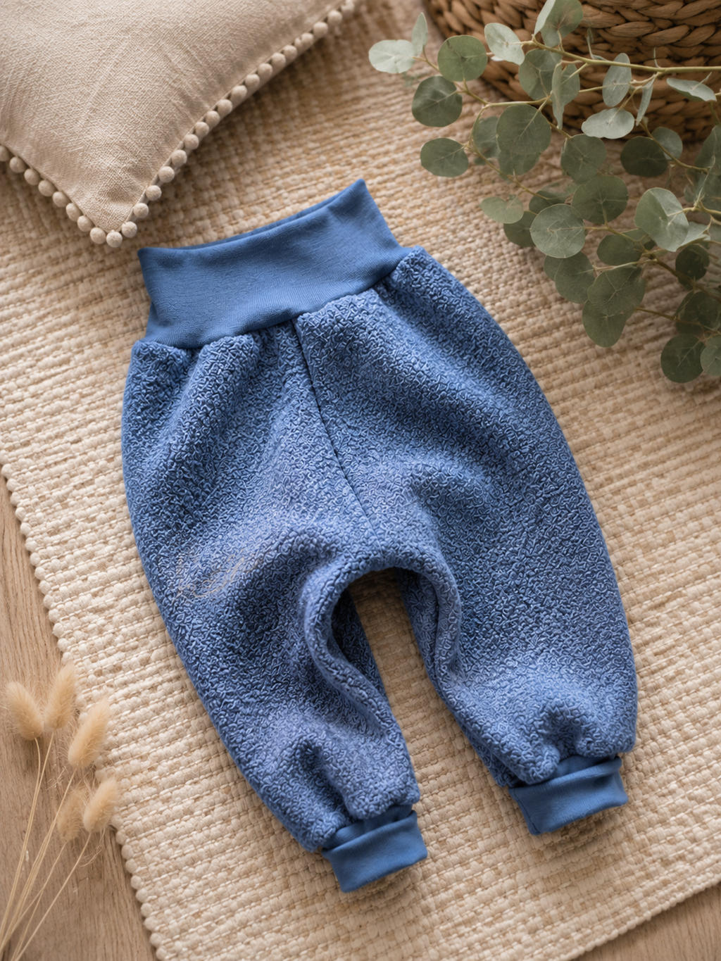Walkhose aus Wallwalk - Warm, bequem & in 12 unterschiedlichen Farben