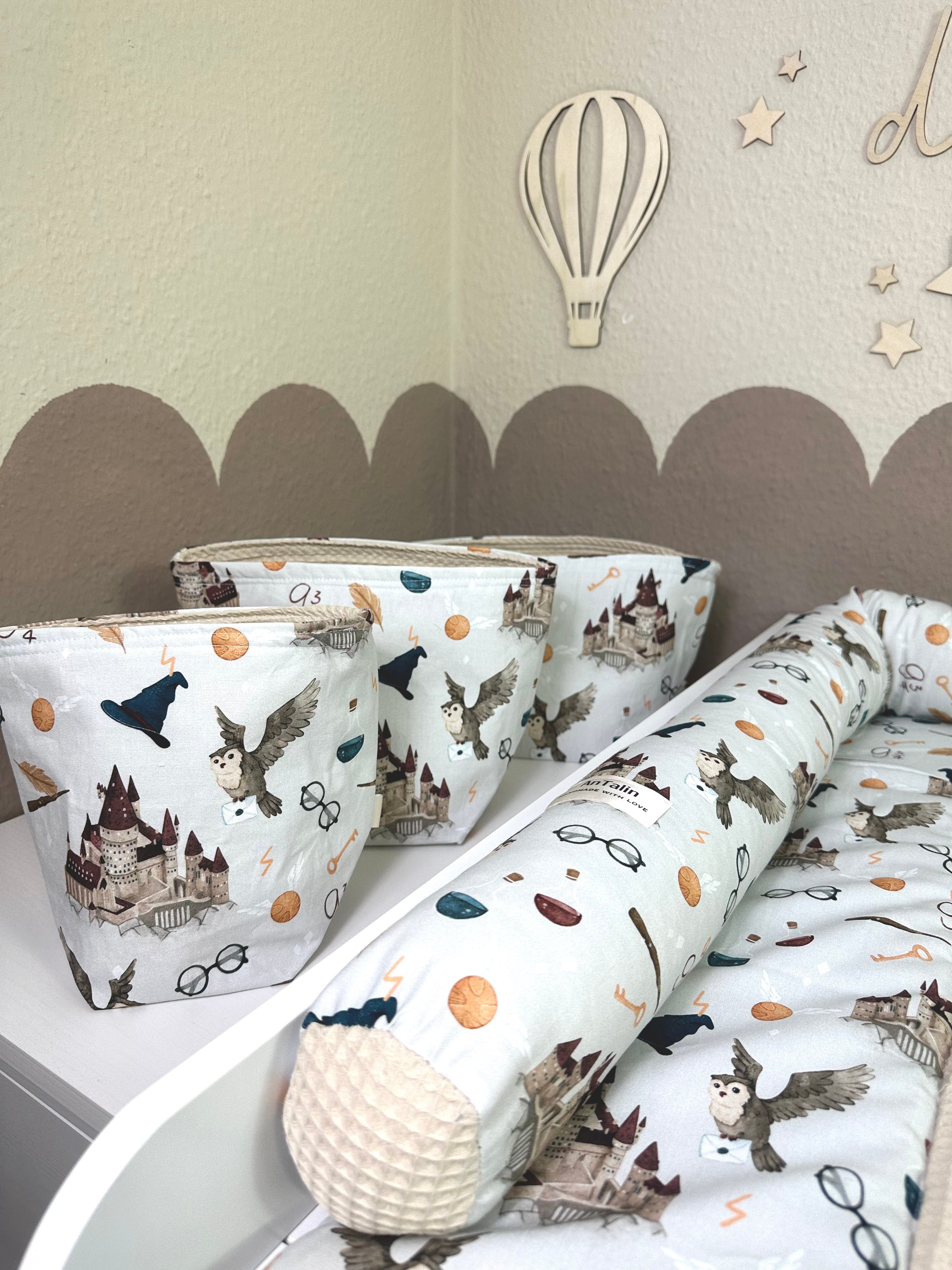 Helles beige Waffelpique Utensilo Gleis 9 3/4 von AnTalin mit praktischem Design für Küchen und Dekoration