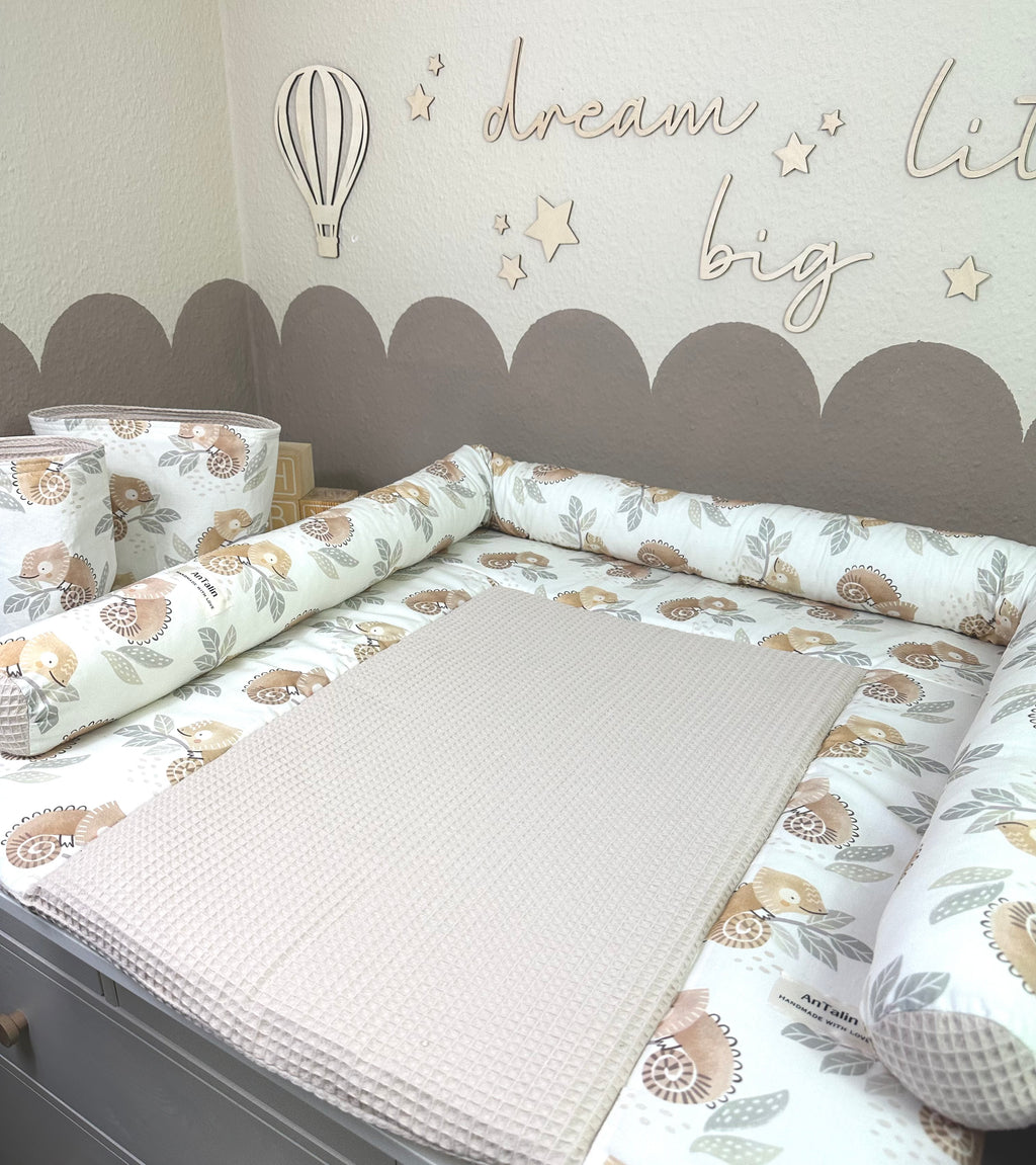 Wickelauflagen Set 5-teilig von AnTalin, Waffelpique hell beige, weiche und bequeme Wickelunterlagen für Babys