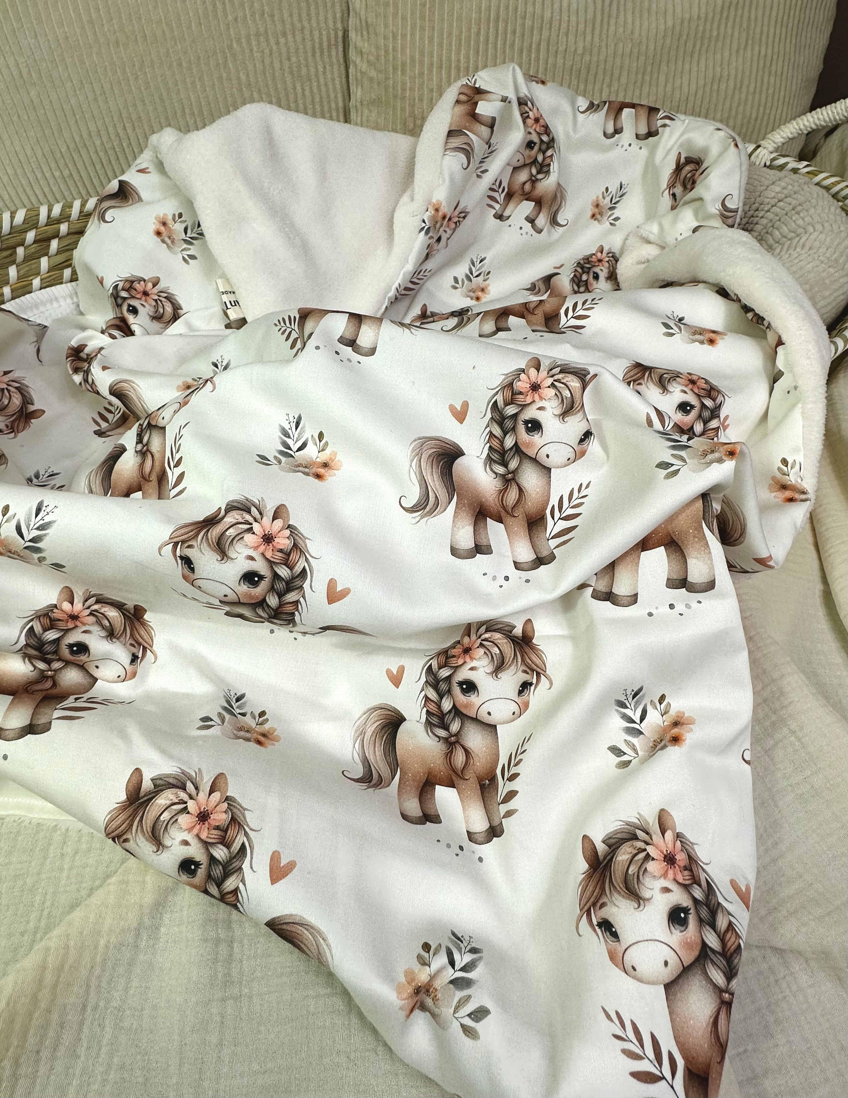 Weiche Babydecke von AnTalin, Kuscheldecke Little Horses, aus Fleece, mit niedlichem Pferdemotiv, perfekt für Babys.