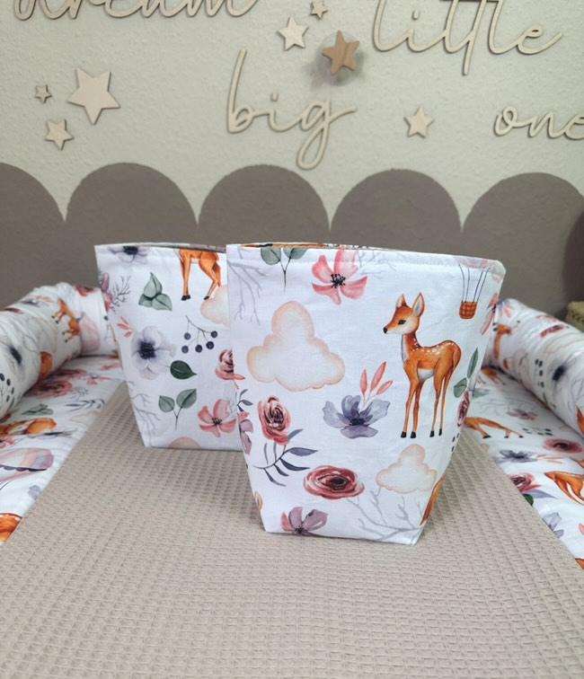 Wickelauflage Set 5-teilig Zauberwald, Waffelpique dunkel beige, weiche Wickelunterlagen von AnTalin für Babys