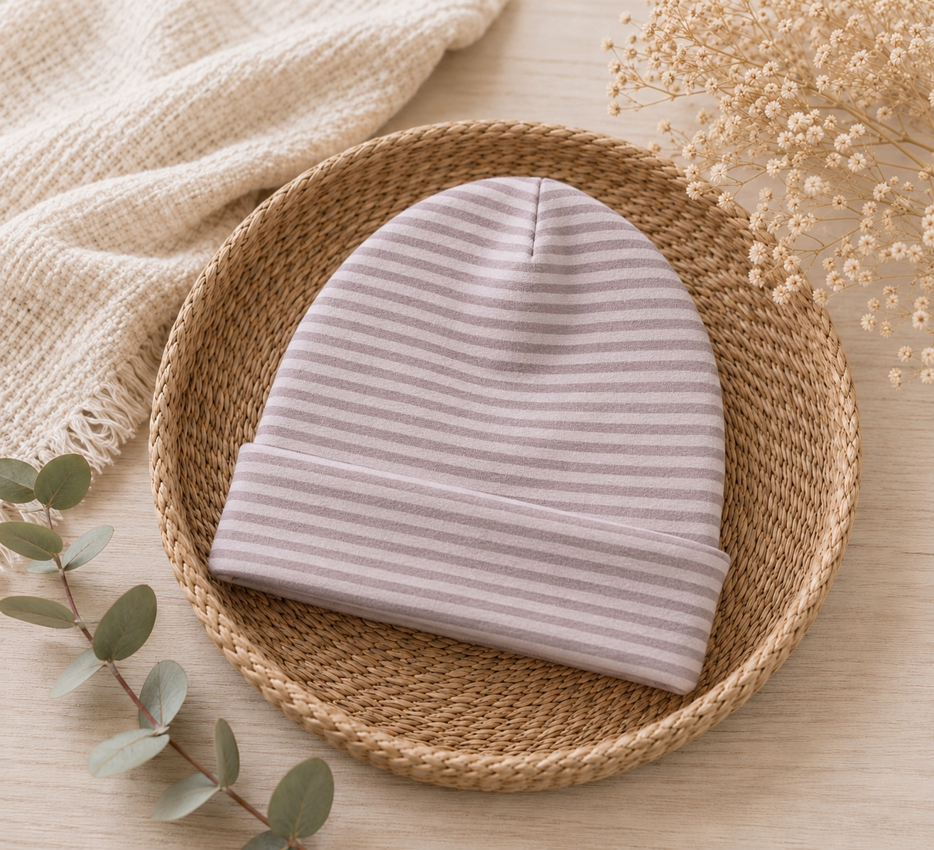 Beanie Mütze aus Jersey - Handgefertigte Baby-& Kindermütze Streifen beige