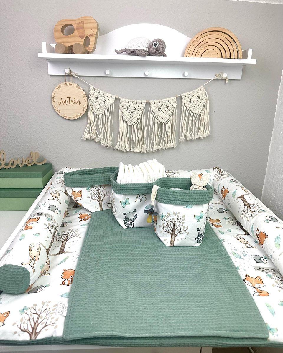 Wickeltischumrandung Waldfreunde von AnTalin, weiche und sichere Tasche für Baby-Wickeltisch mit Waldmotiv, Nahaufnahme