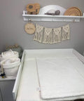 Waffelpique Wickelauflage in Ecru von AnTalin, weiche und saugfähige Unterlage für Babys, flauschiges Textur, ideal für Wickelstation.