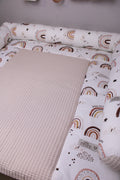 Wickelauflage mit Regenbogenmuster in Braun, AnTalin, weiche und bequeme Wickelunterlage für Babys