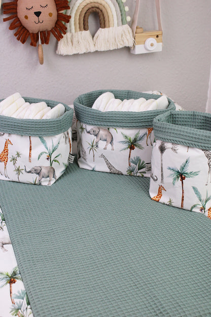 Wickelauflagen Set 5-tlg. Safari von AnTalin mit bunten Safari-Motiven auf weicher Oberfläche, ideal für Babys.