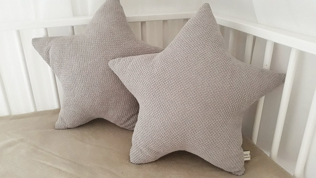 Dekokissen von AnTalin, weiches Kuschelkissen mit dekorativem Design, ideal für Sofa und Bett, gemütliche Wohnraumdekoration